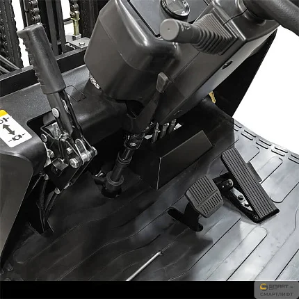 Вилочный погрузчик электрический трёхопорный СМАРТЛИФТ (SMARTLIFT) EFS151 (г/п 1500 кг; 4,5 м; li-ion 48В / 150Ач)