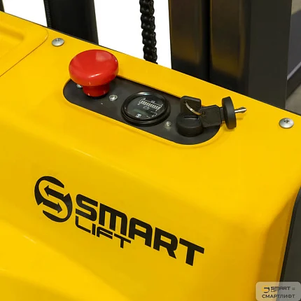 Штабелер электрический самоходный СМАРТЛИФТ (SMARTLIFT) CDD12A (г/п 1200 кг; 3 м; 24В / 85Ач)